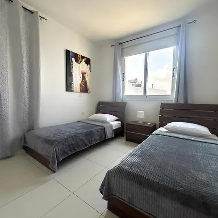 Melinda - & Pool Retreat *